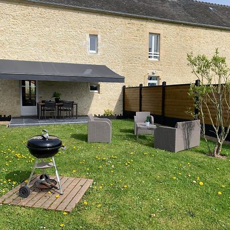 Gite Avec Jardin A 1,5 Km Des Plages Du Debarquement Tracy-sur-Mer Exterior photo